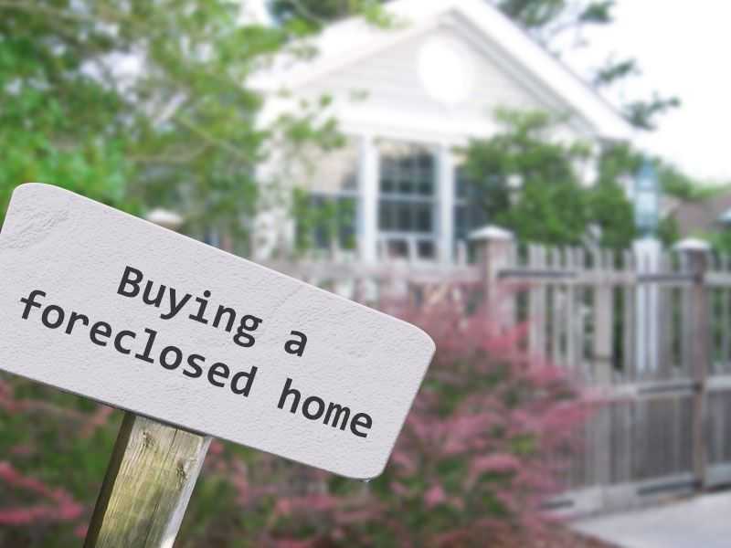 Buying A Foreclosed Home banner